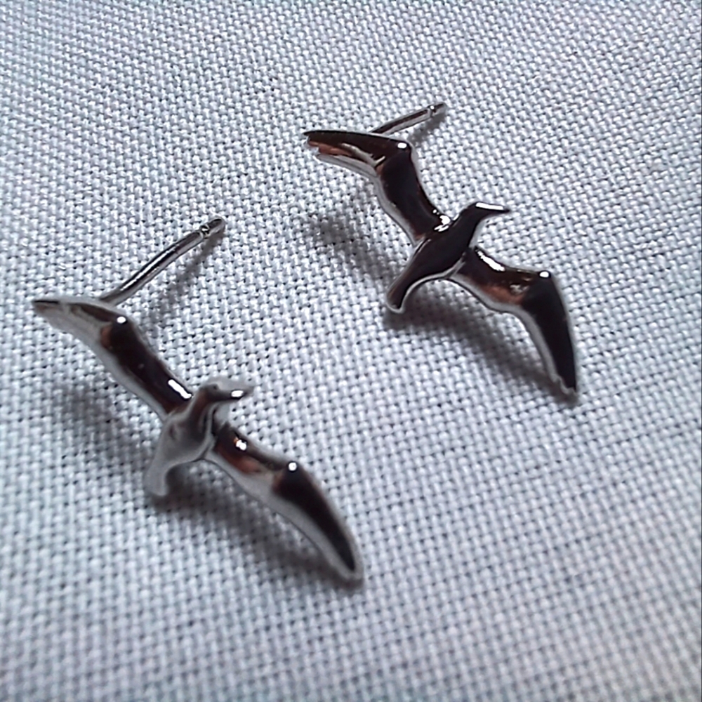 Danty Earrings, Seagulls